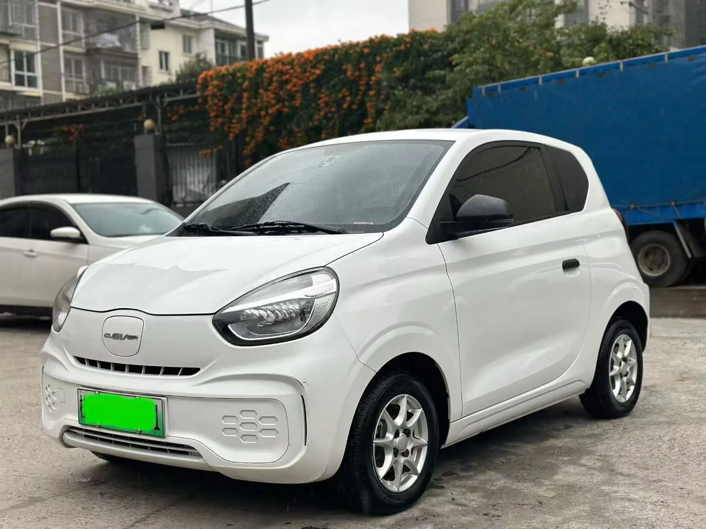 Roewe CLEVER  из Китая
