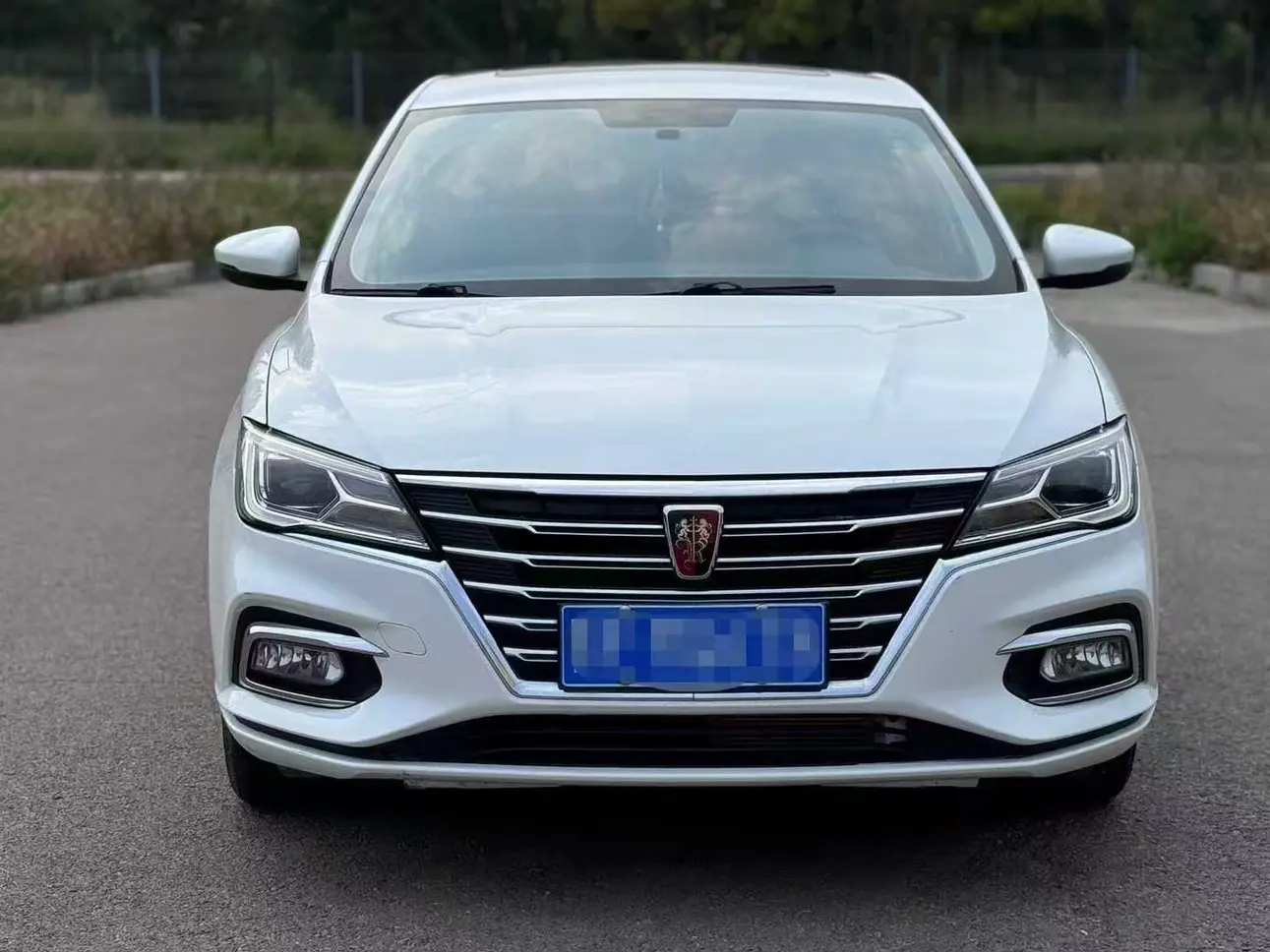Roewe i5  из Китая