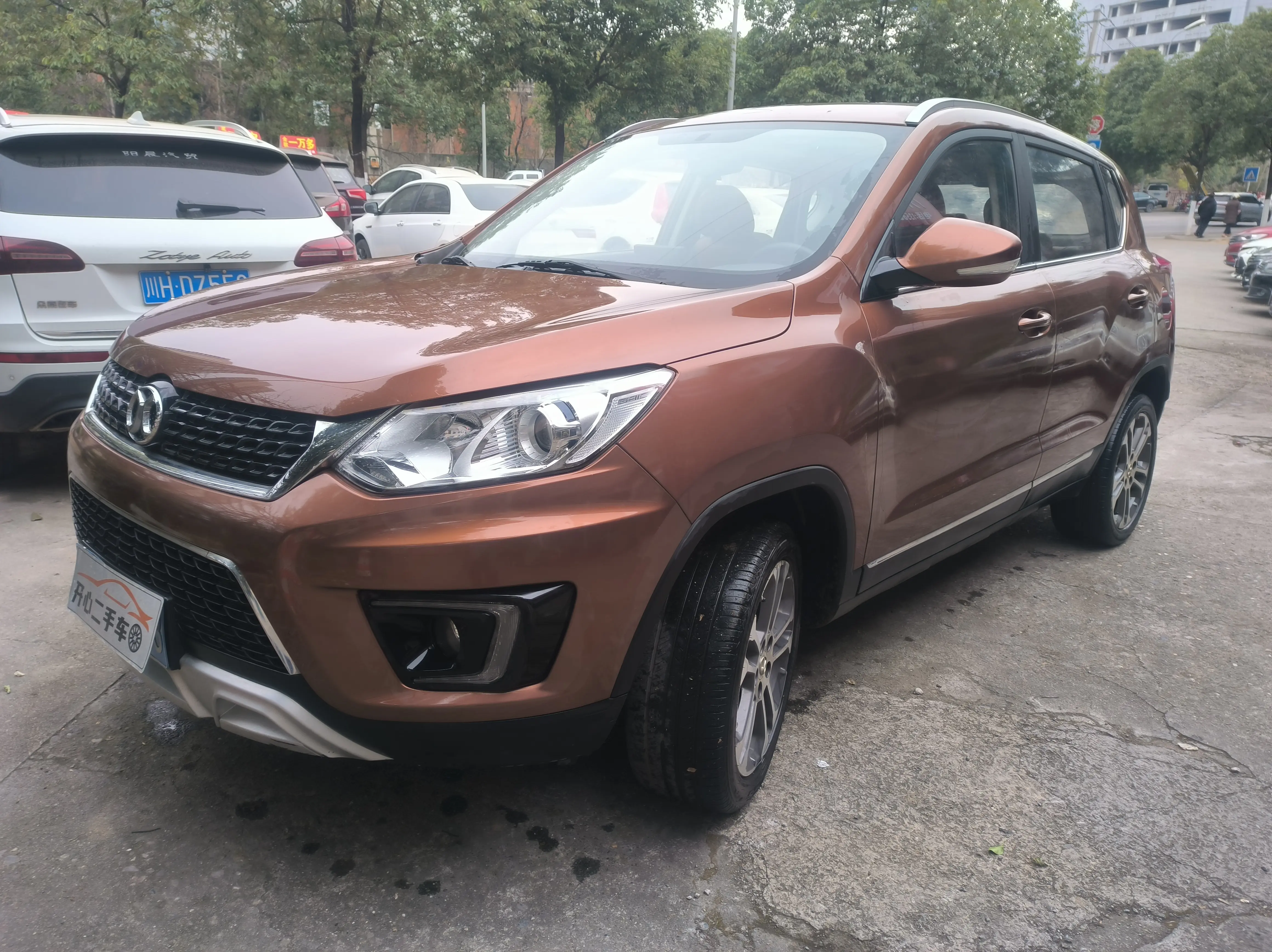 BAIC Shenbao X35  из Китая