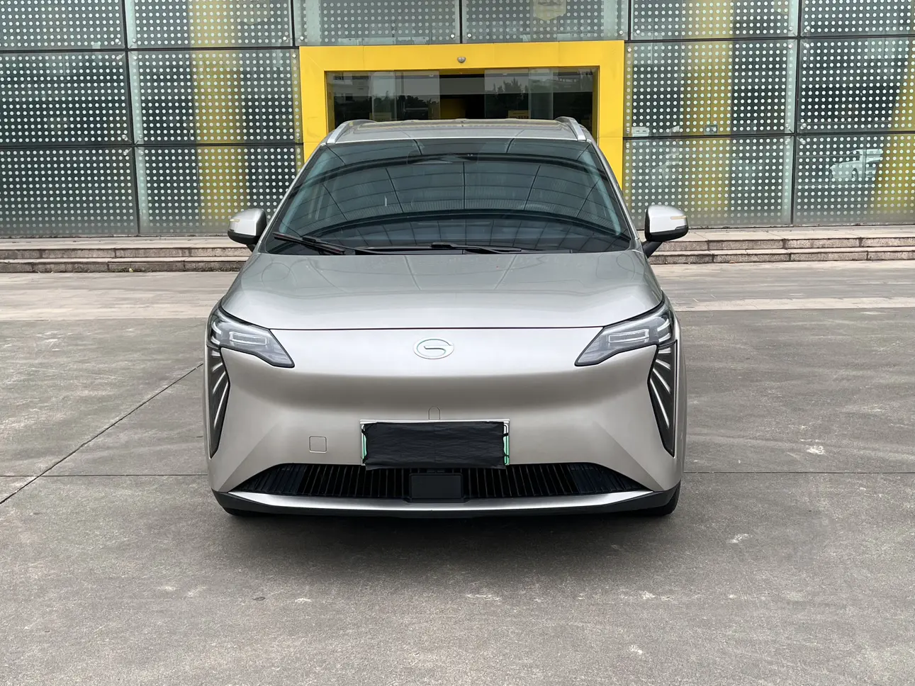 AION Y  из Китая