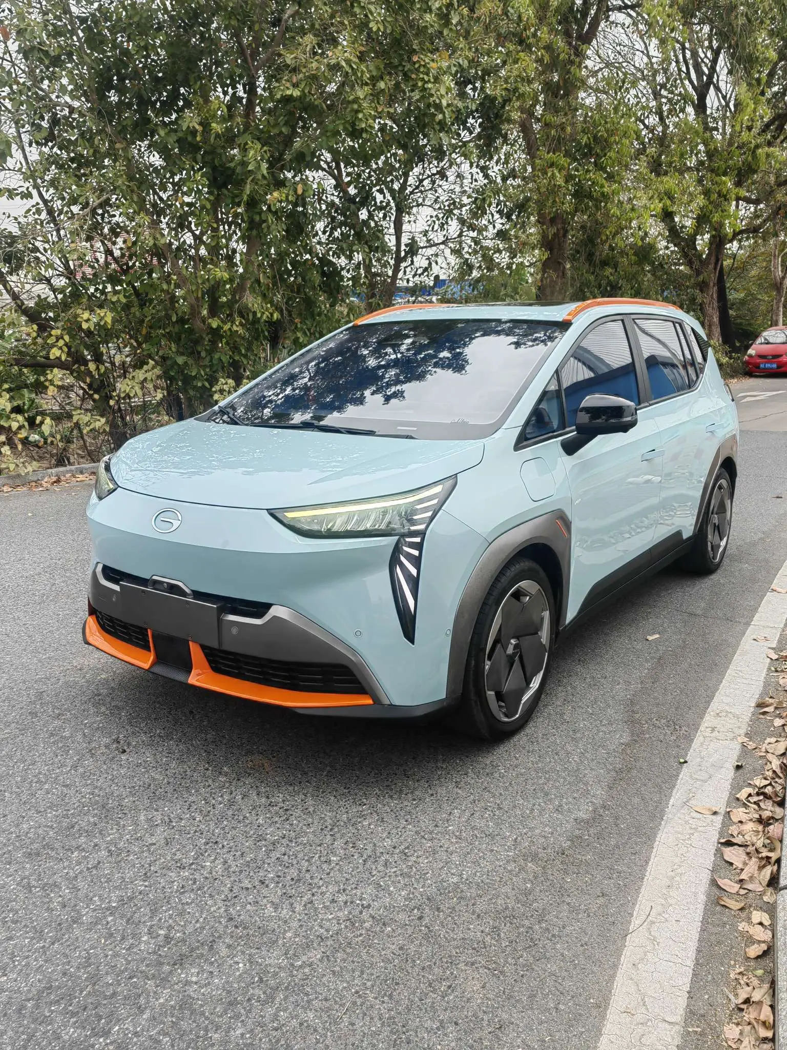 AION Y  из Китая