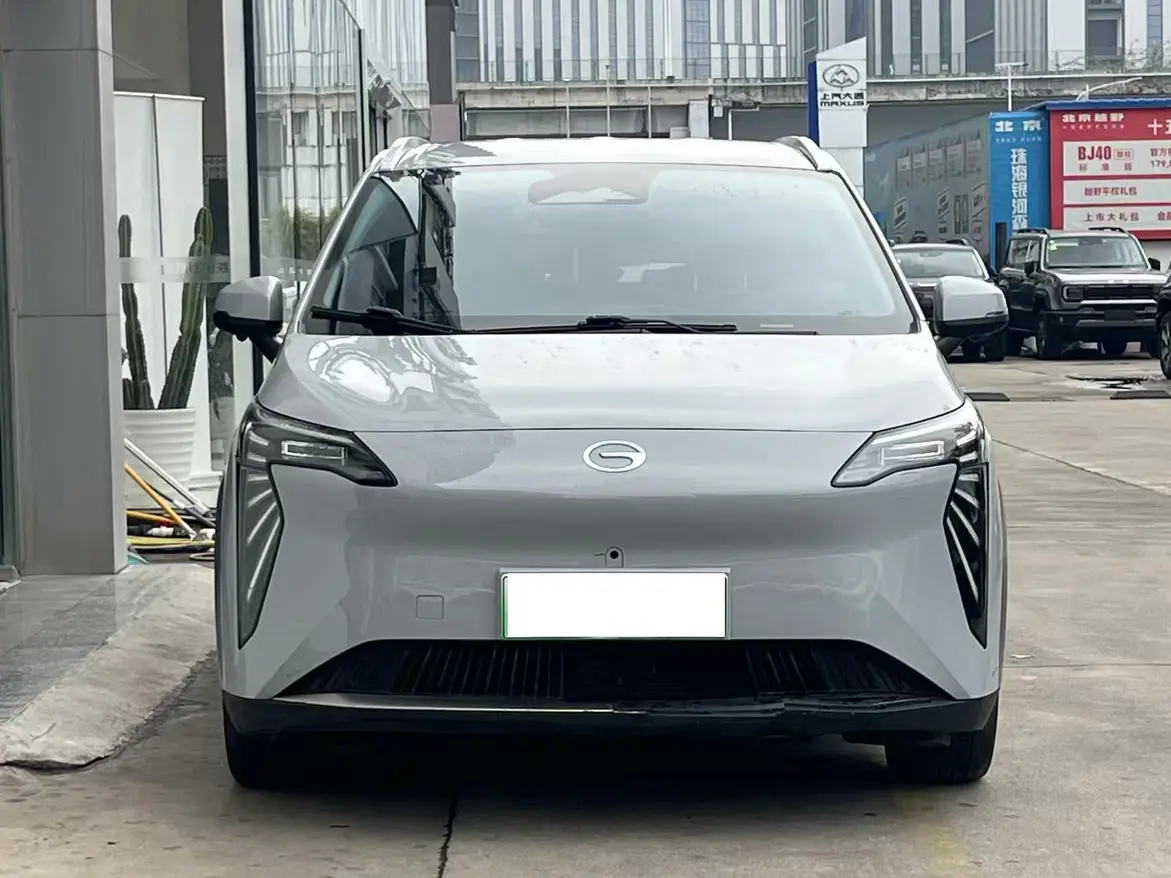 AION Y  из Китая