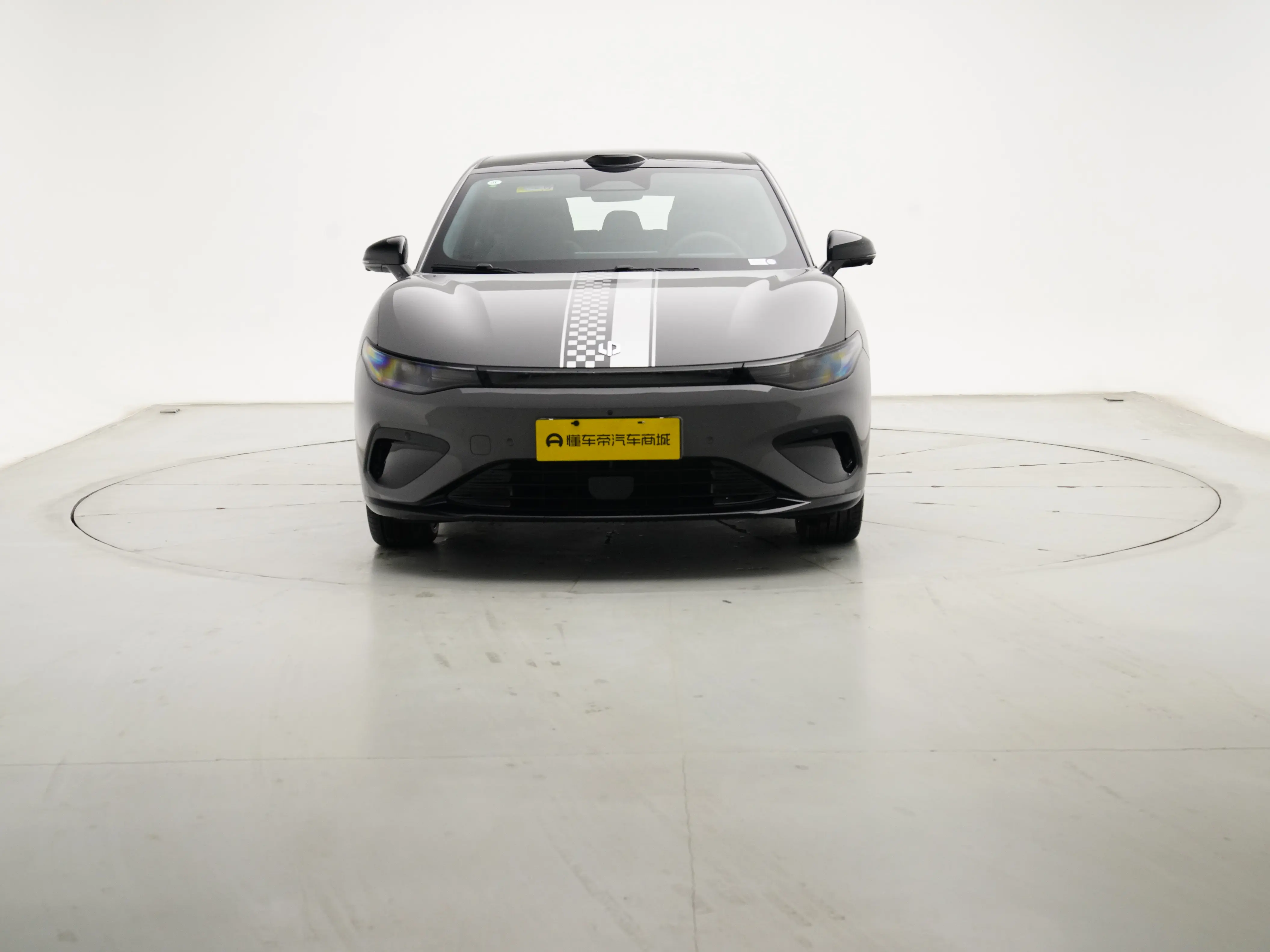 Leapmotor Lafa5  из Китая