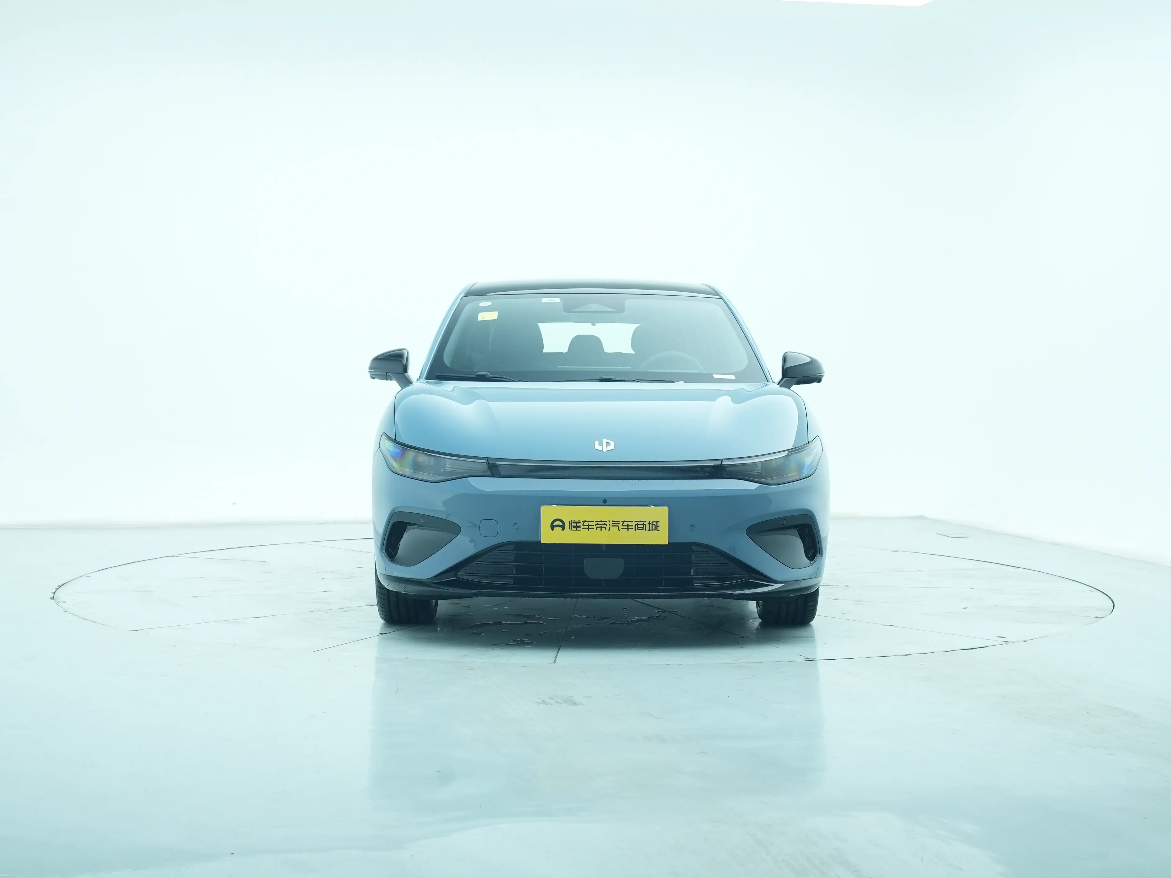 Leapmotor Lafa5  из Китая