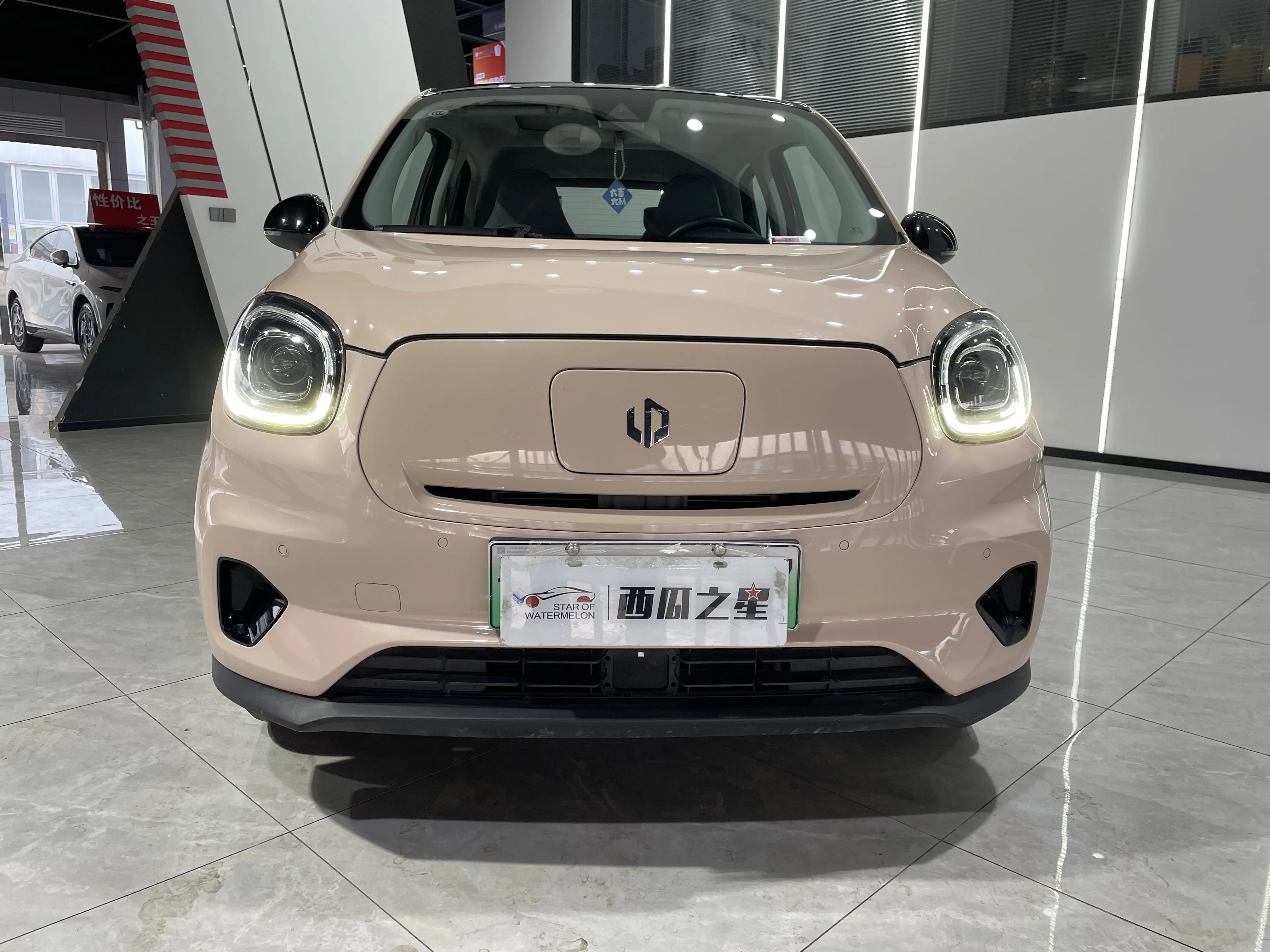 Leapmotor Zero running T03  из Китая