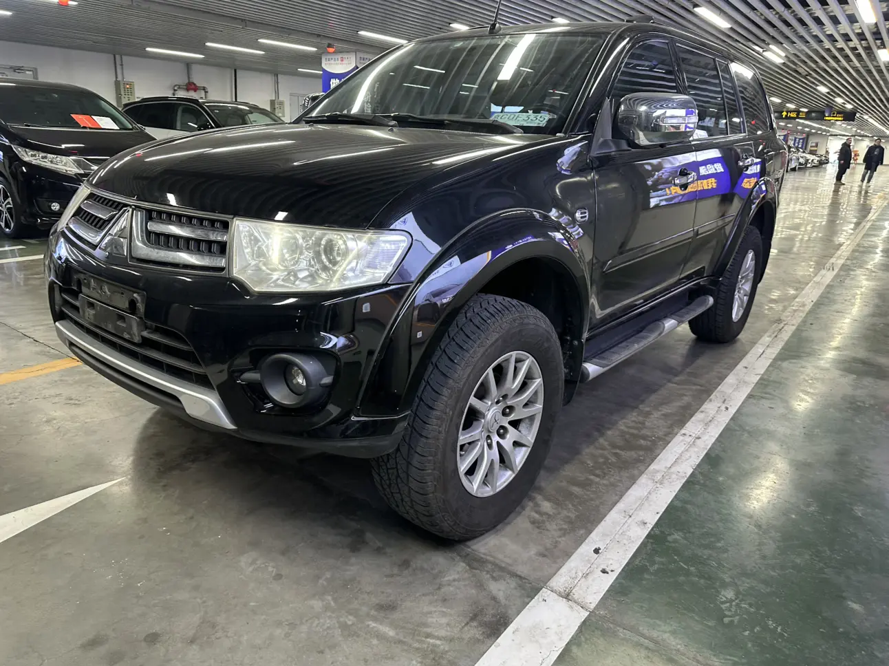 Mitsubishi Pajero Jinchang  из Китая