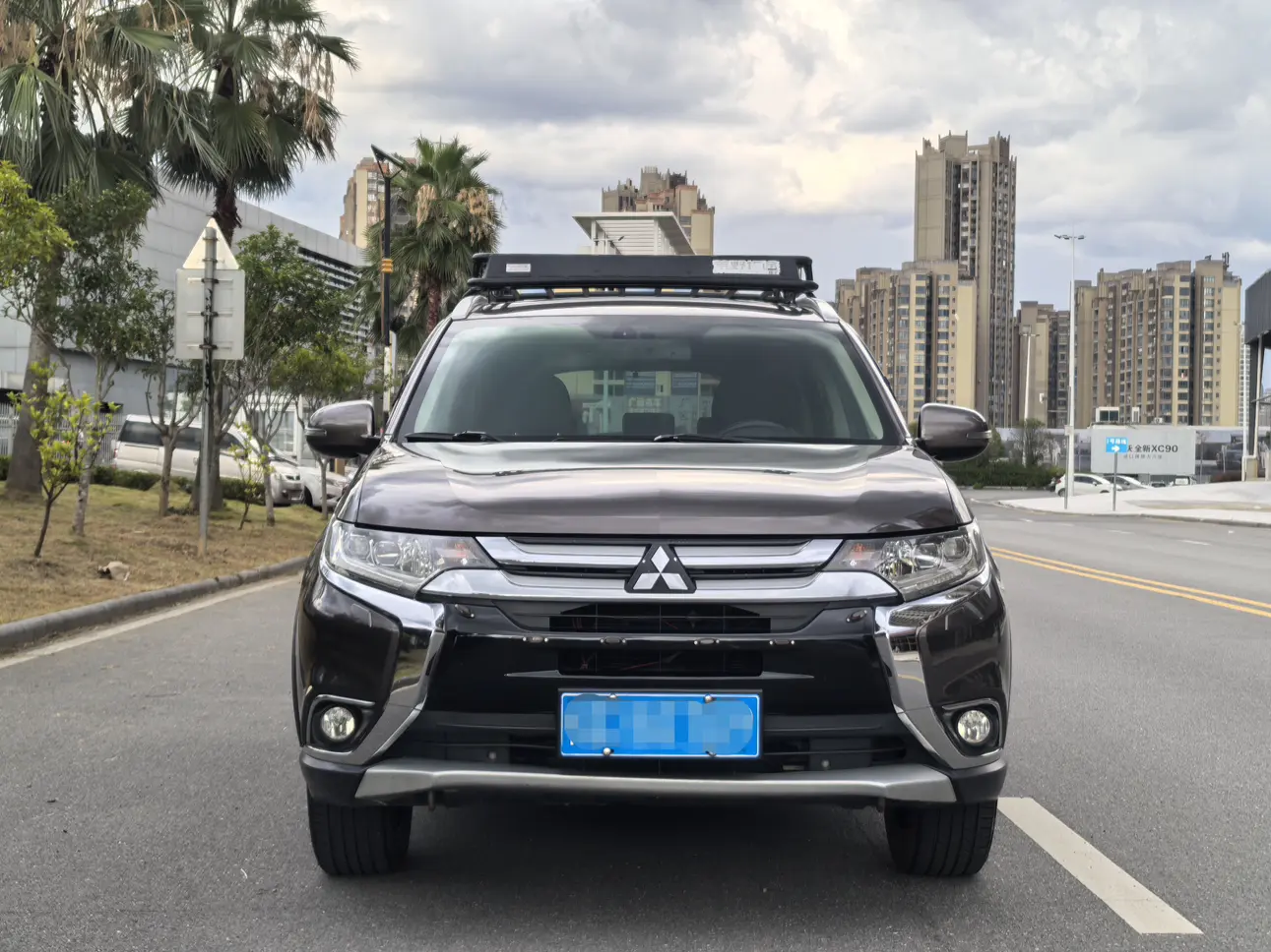 Mitsubishi Outlander  из Китая