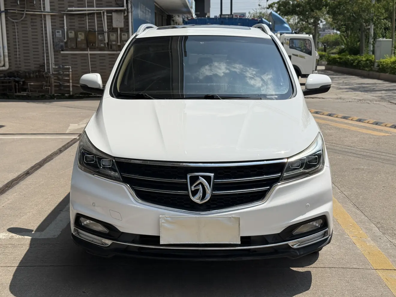 Baojun 730  из Китая