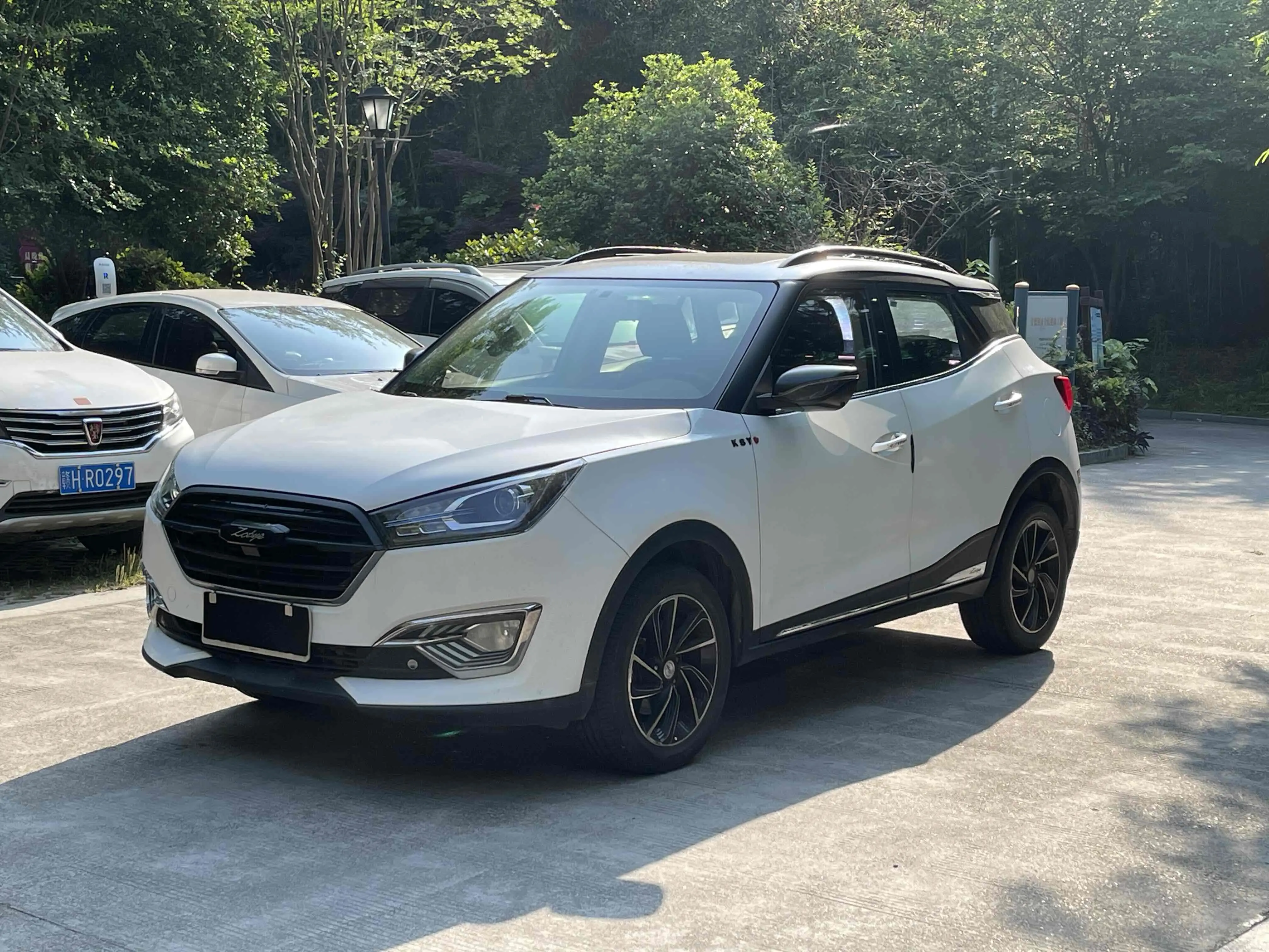 Zotye T300  из Китая