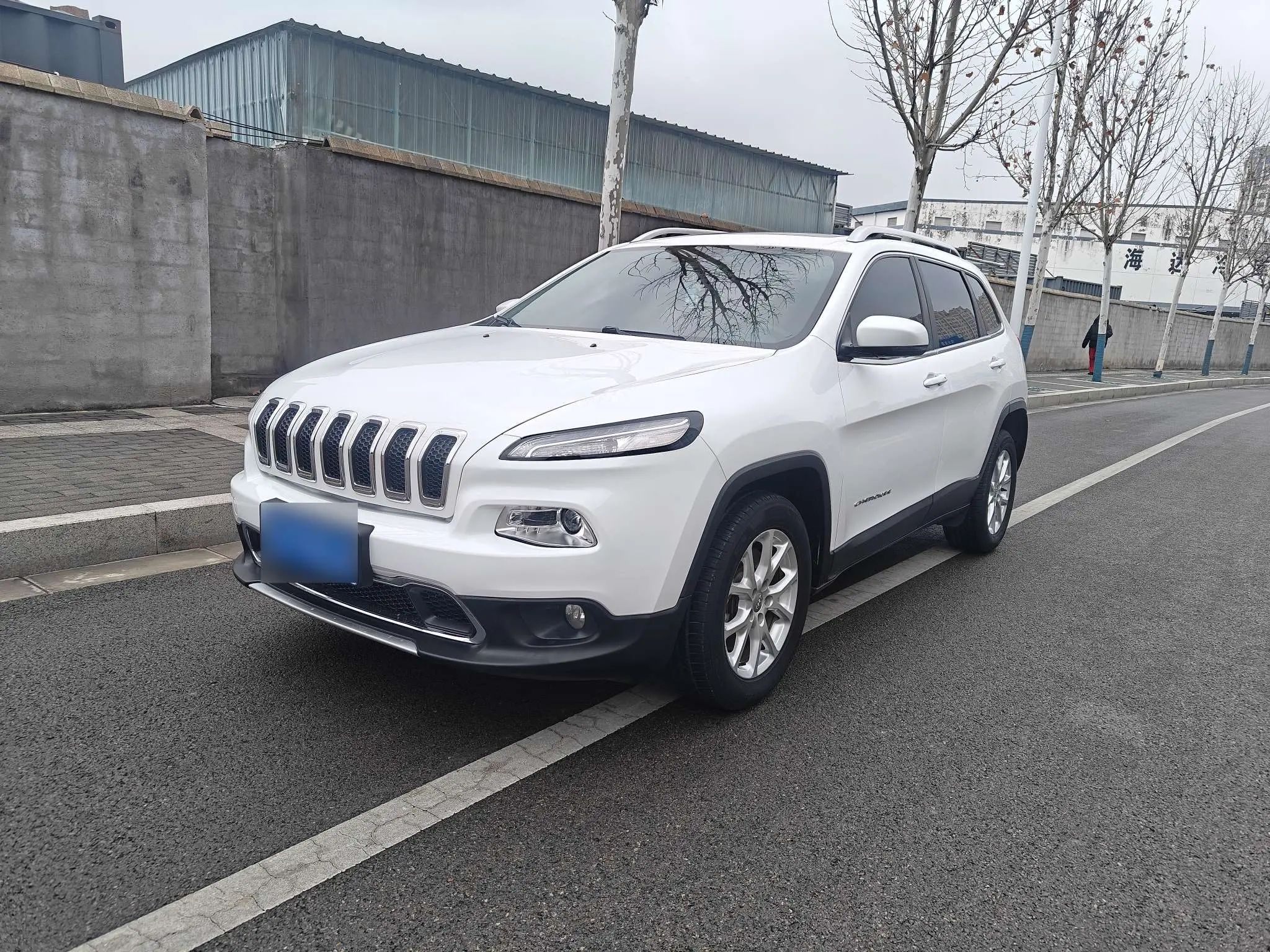 Jeep Cherokee  из Китая