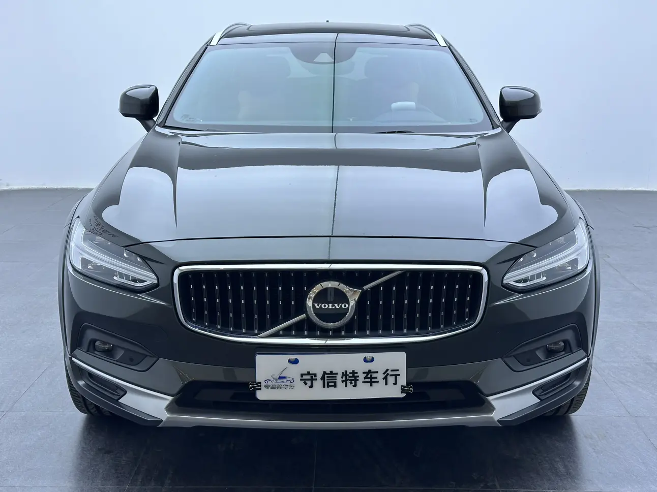 Volvo V90  из Китая