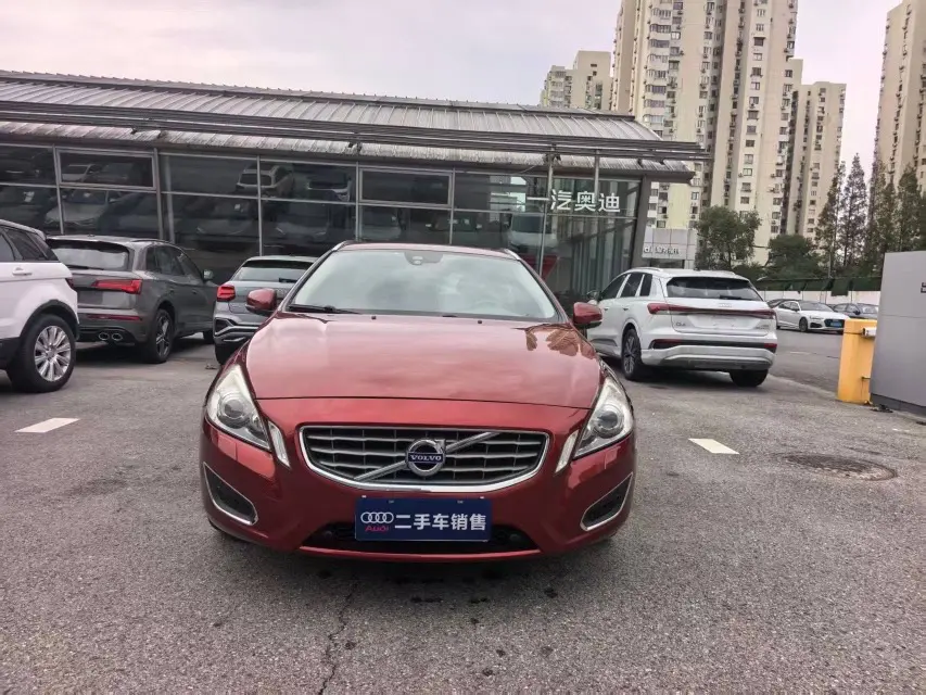 Volvo V60  из Китая