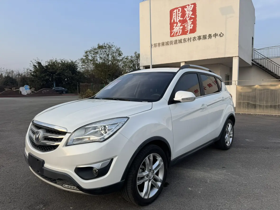 Changan CS35  из Китая