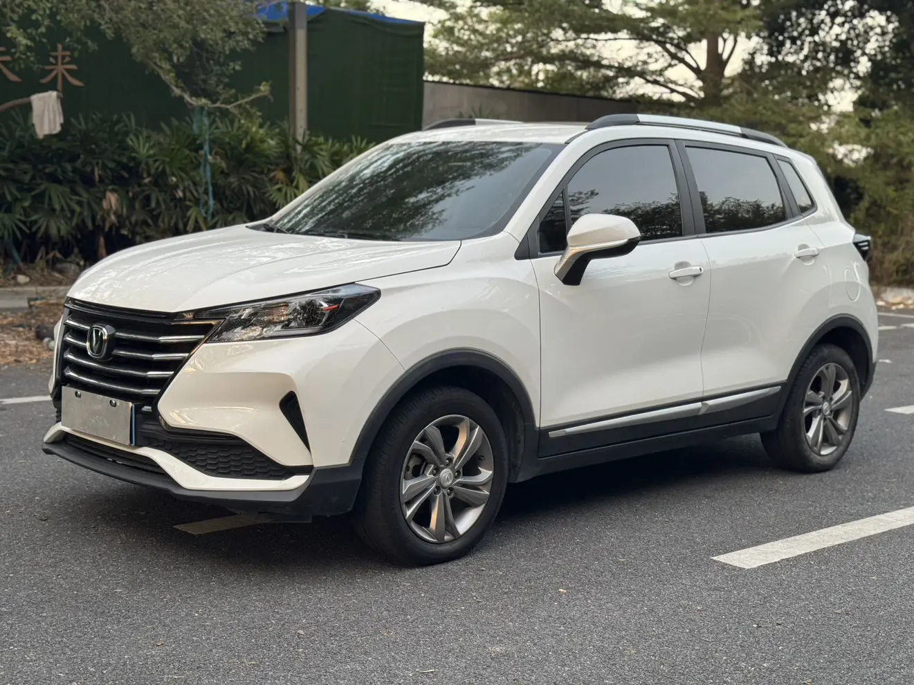 Changan CS15  из Китая