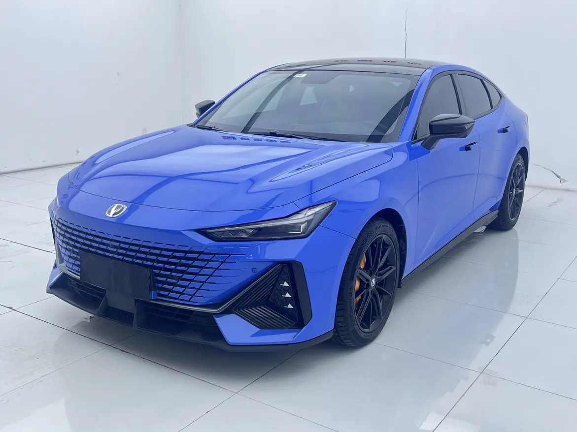 Changan UNI-V  из Китая