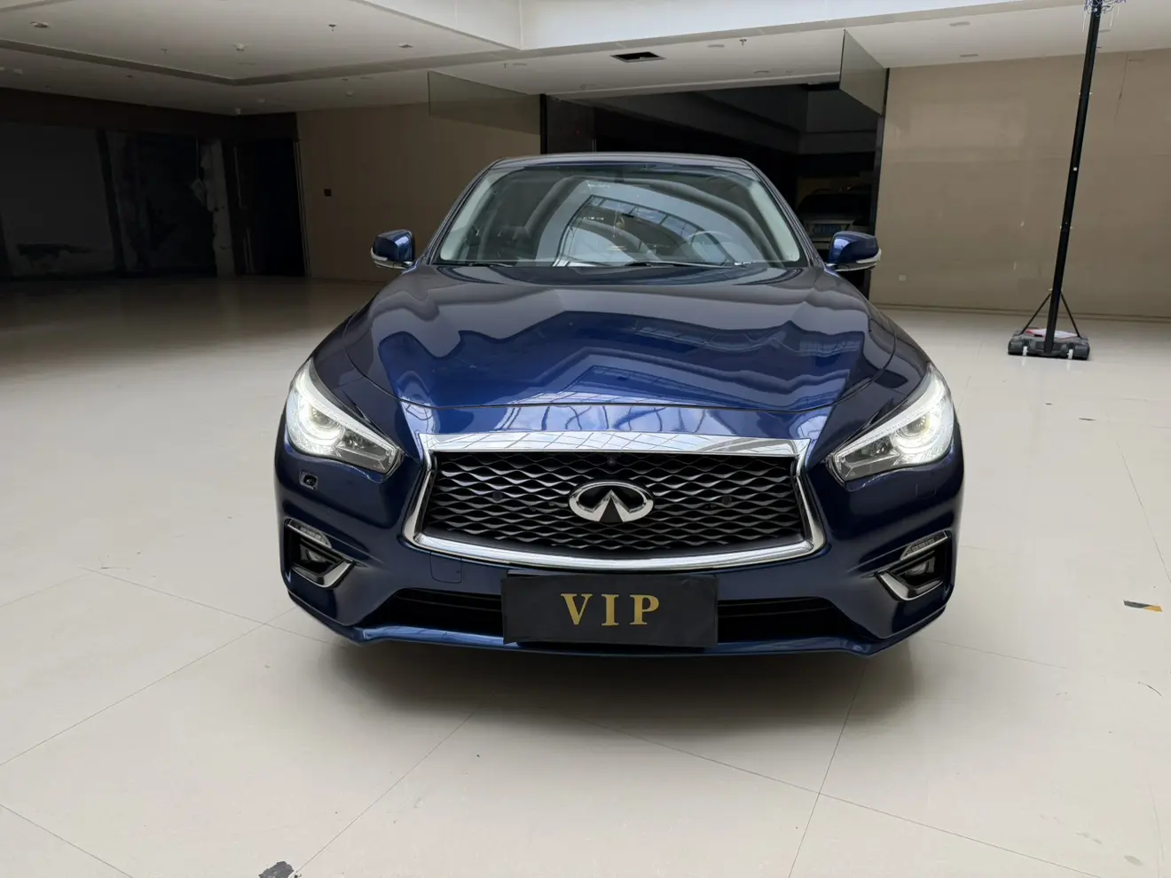 Infiniti Q50L  из Китая
