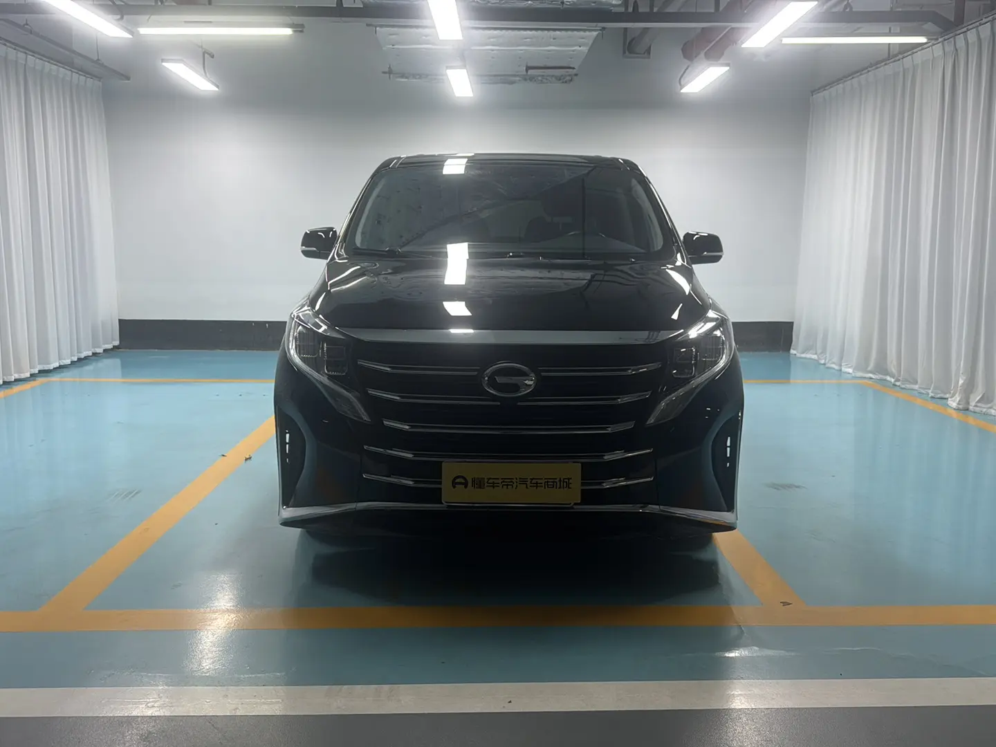 GAC Trumpchi M8  из Китая