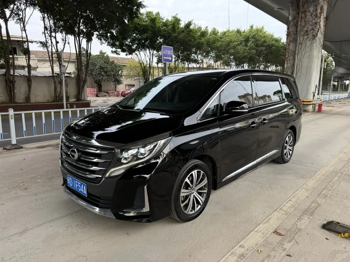 GAC Trumpchi M8  из Китая