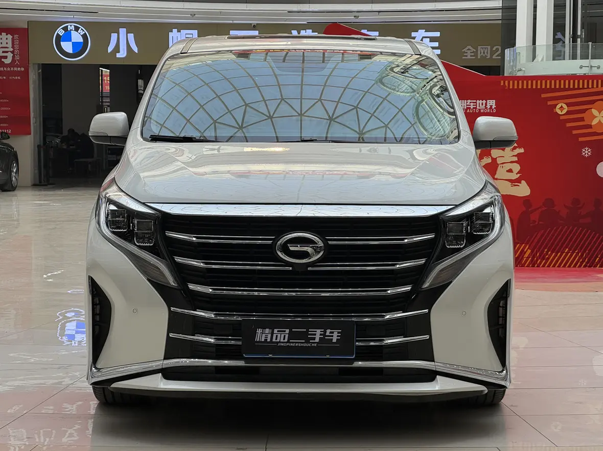 GAC Trumpchi M8  из Китая