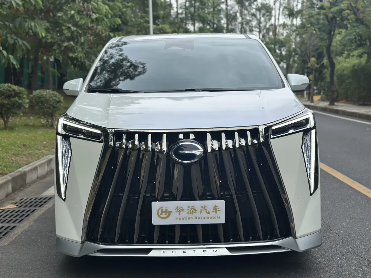 GAC Trumpchi M8  из Китая