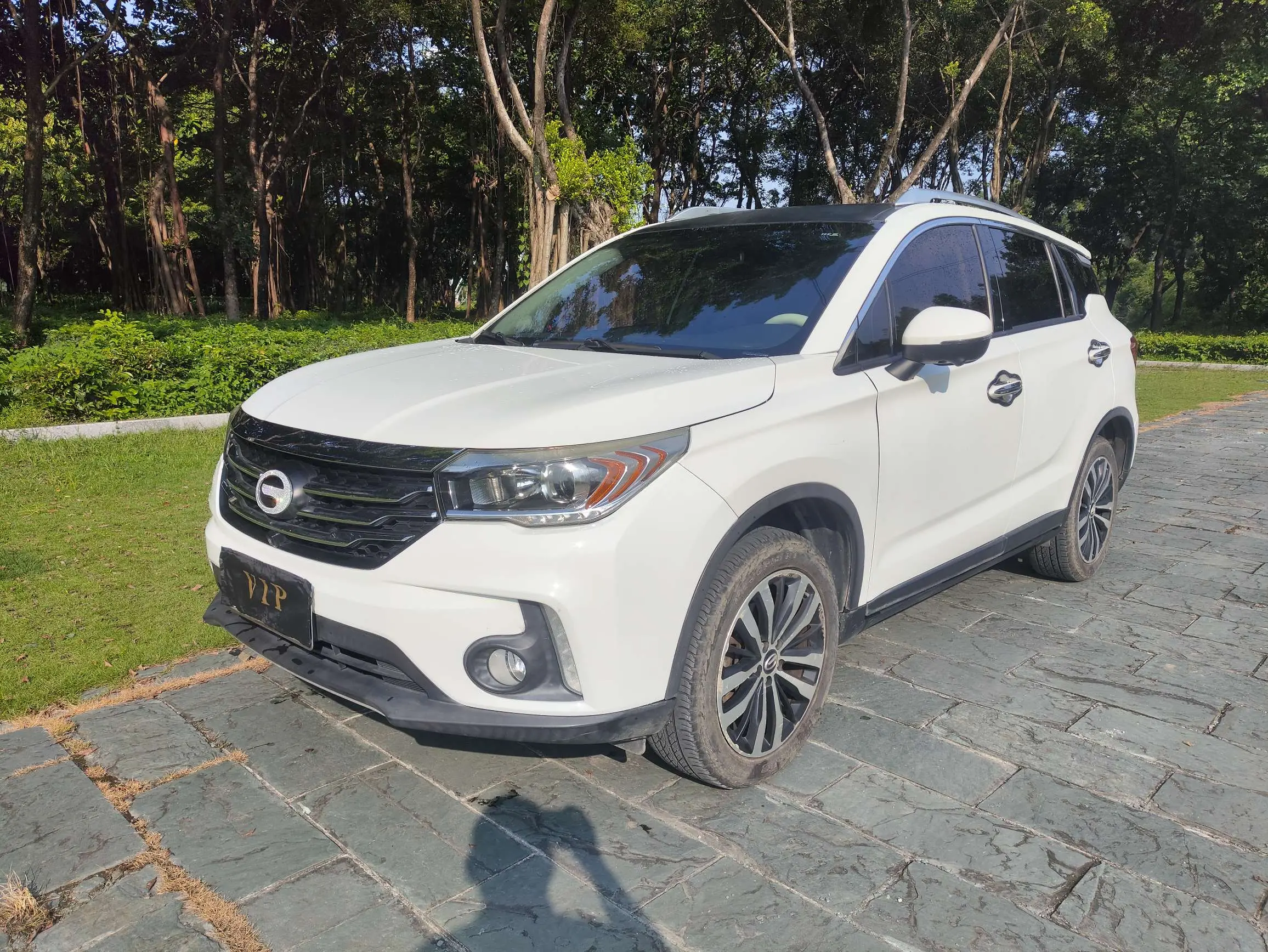 GAC Trumpchi GS4  из Китая