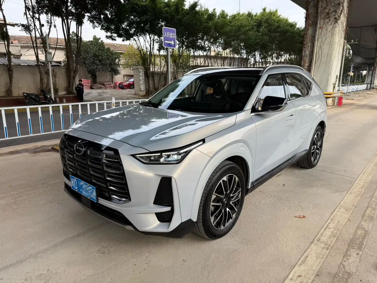 GAC Trumpchi GS4  из Китая