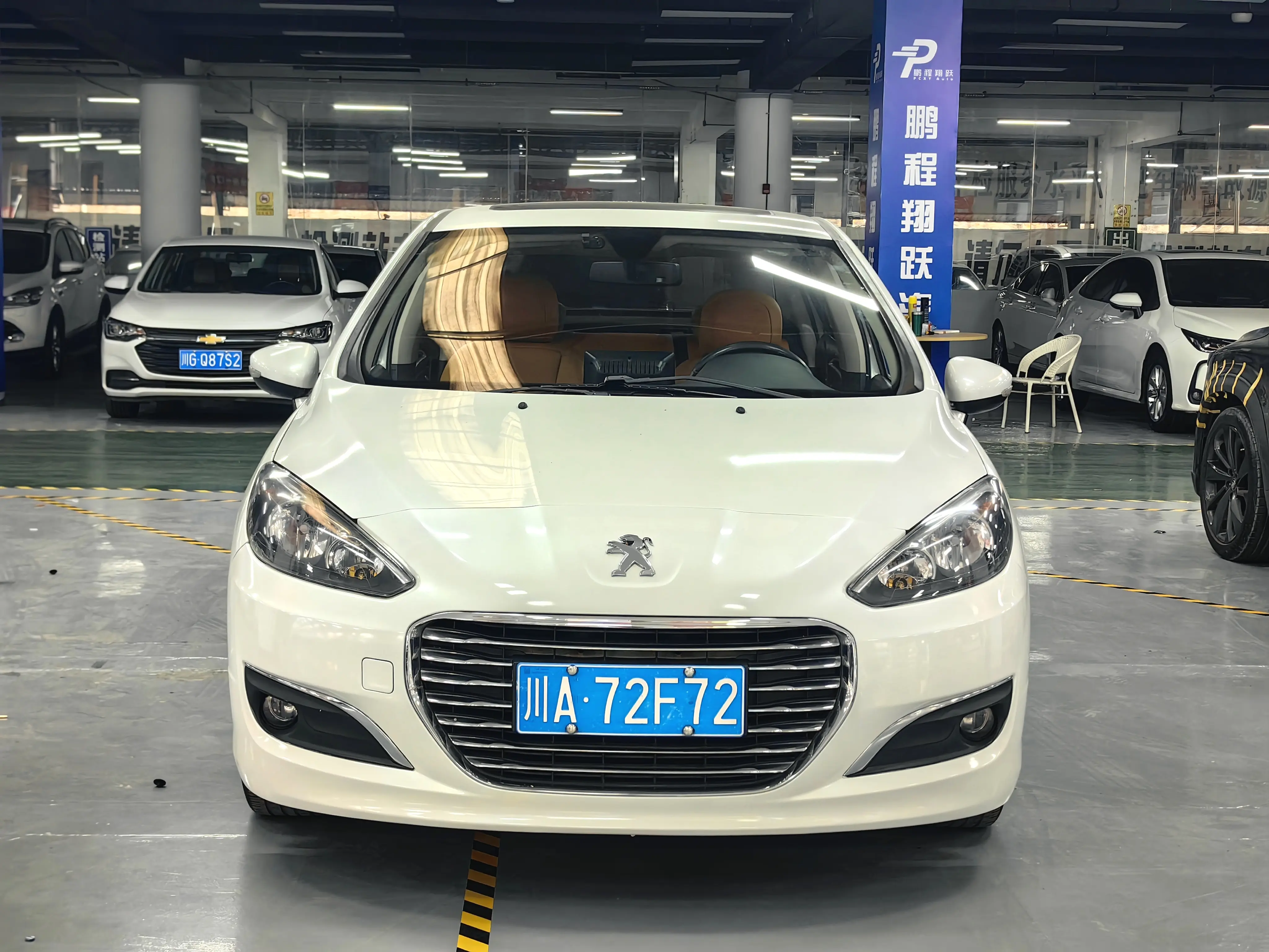 Peugeot 308  из Китая