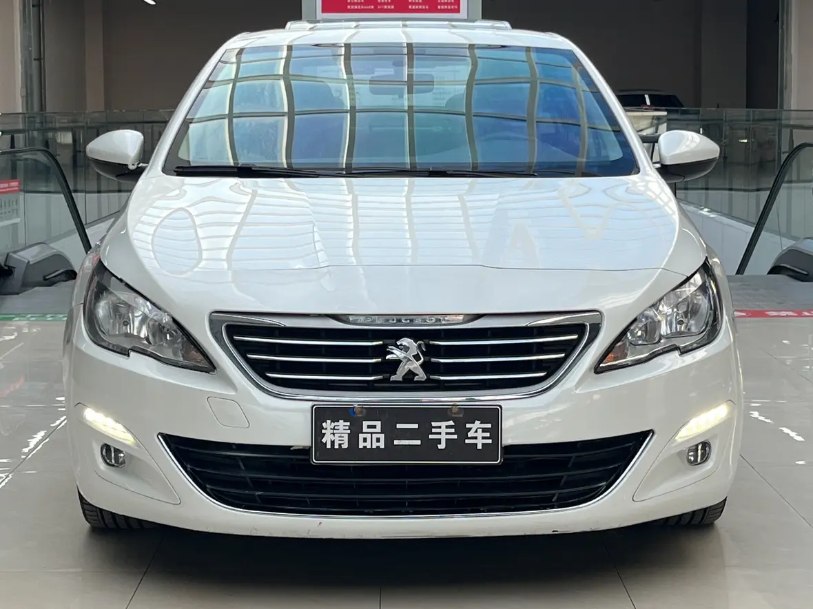 Peugeot 408  из Китая