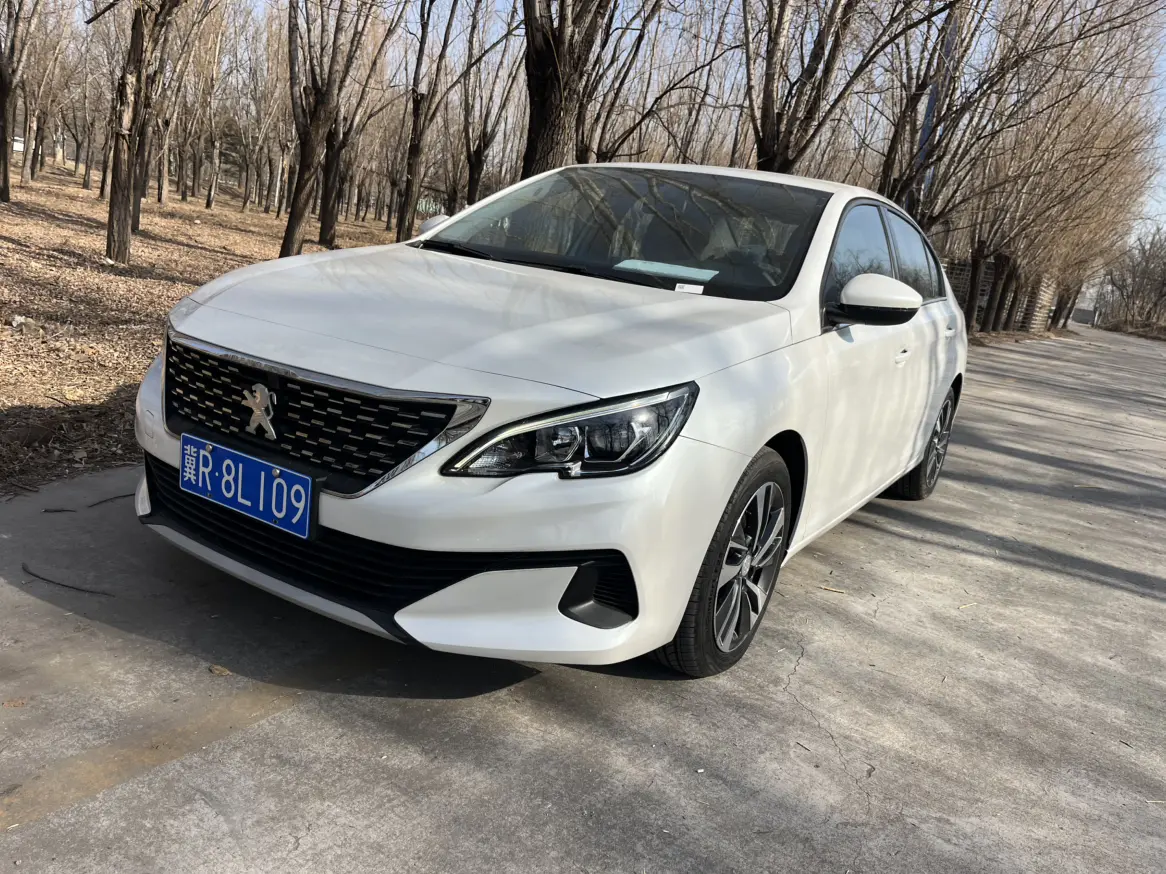Peugeot 408  из Китая