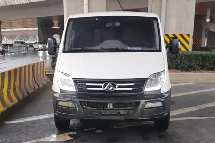 Datong Xintu V80  из Китая