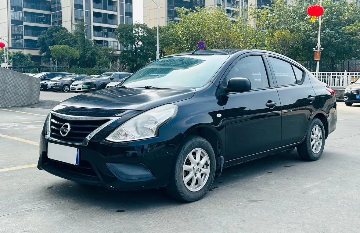 Nissan Sunlight  из Китая