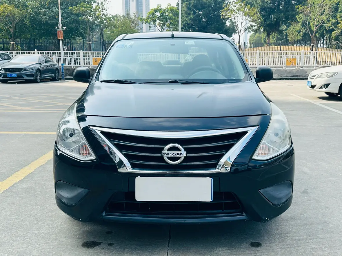 Nissan Sunlight  из Китая