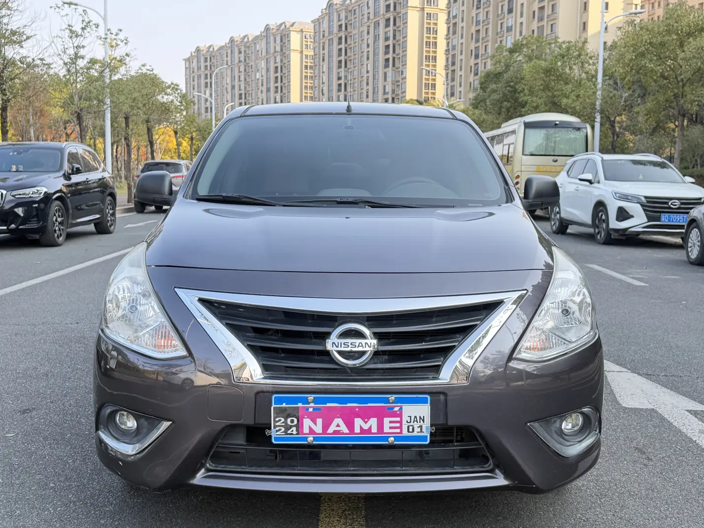 Nissan Sunlight  из Китая