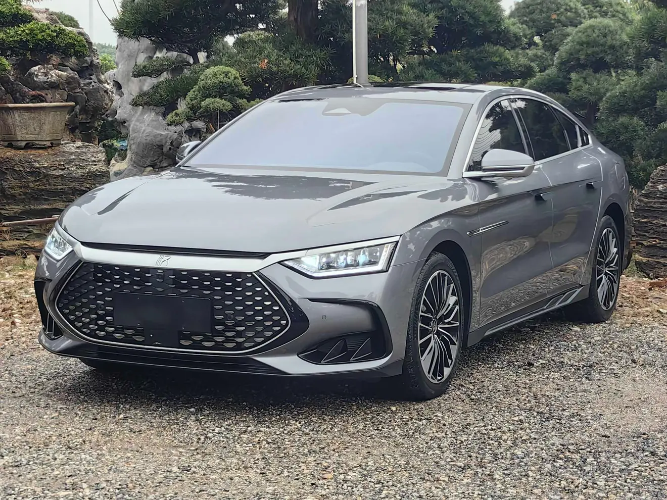 BYD HAN DM  из Китая