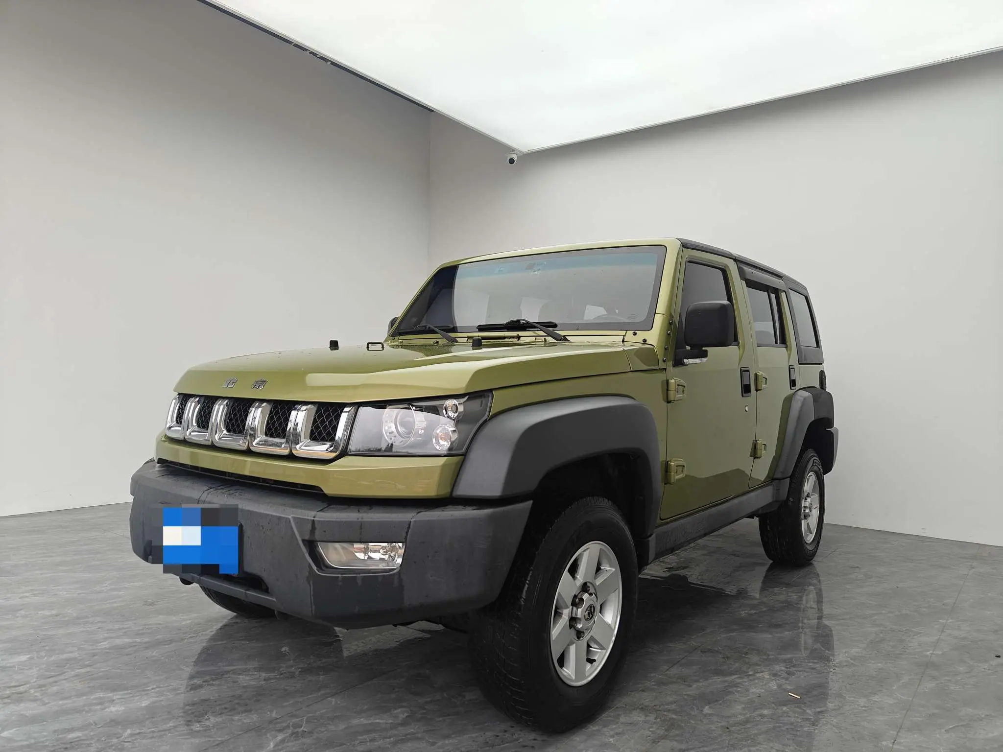 BAIC Beijing Off-road BJ40  из Китая