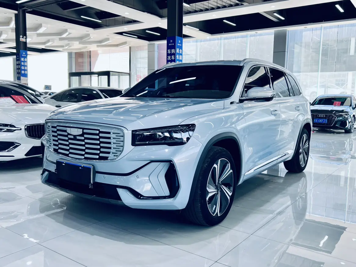 Geely Monjaro (Xingyue L)  из Китая