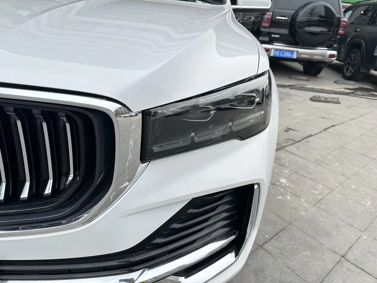 Geely Monjaro (Xingyue L)  из Китая