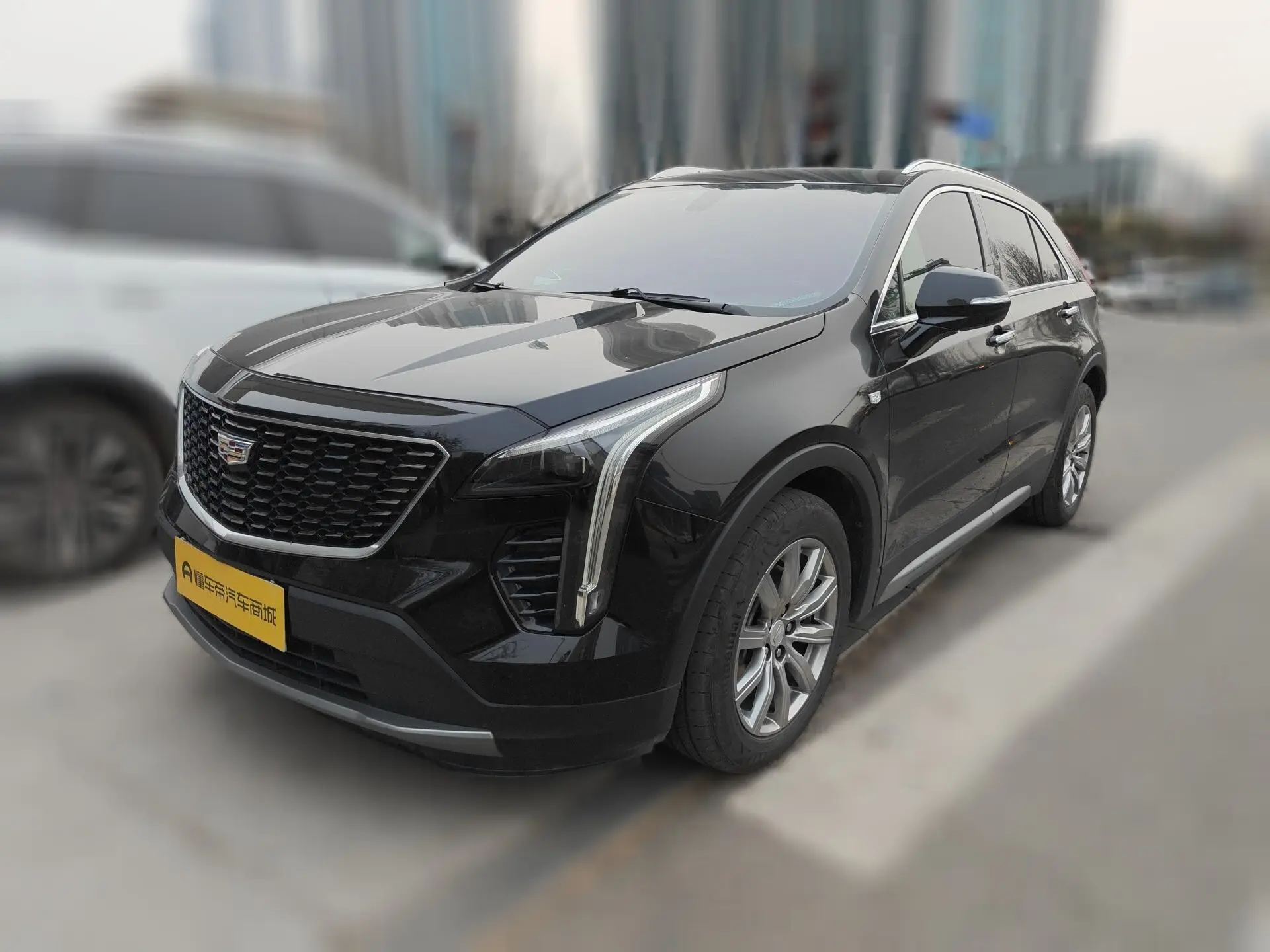 Cadillac XT4  из Китая