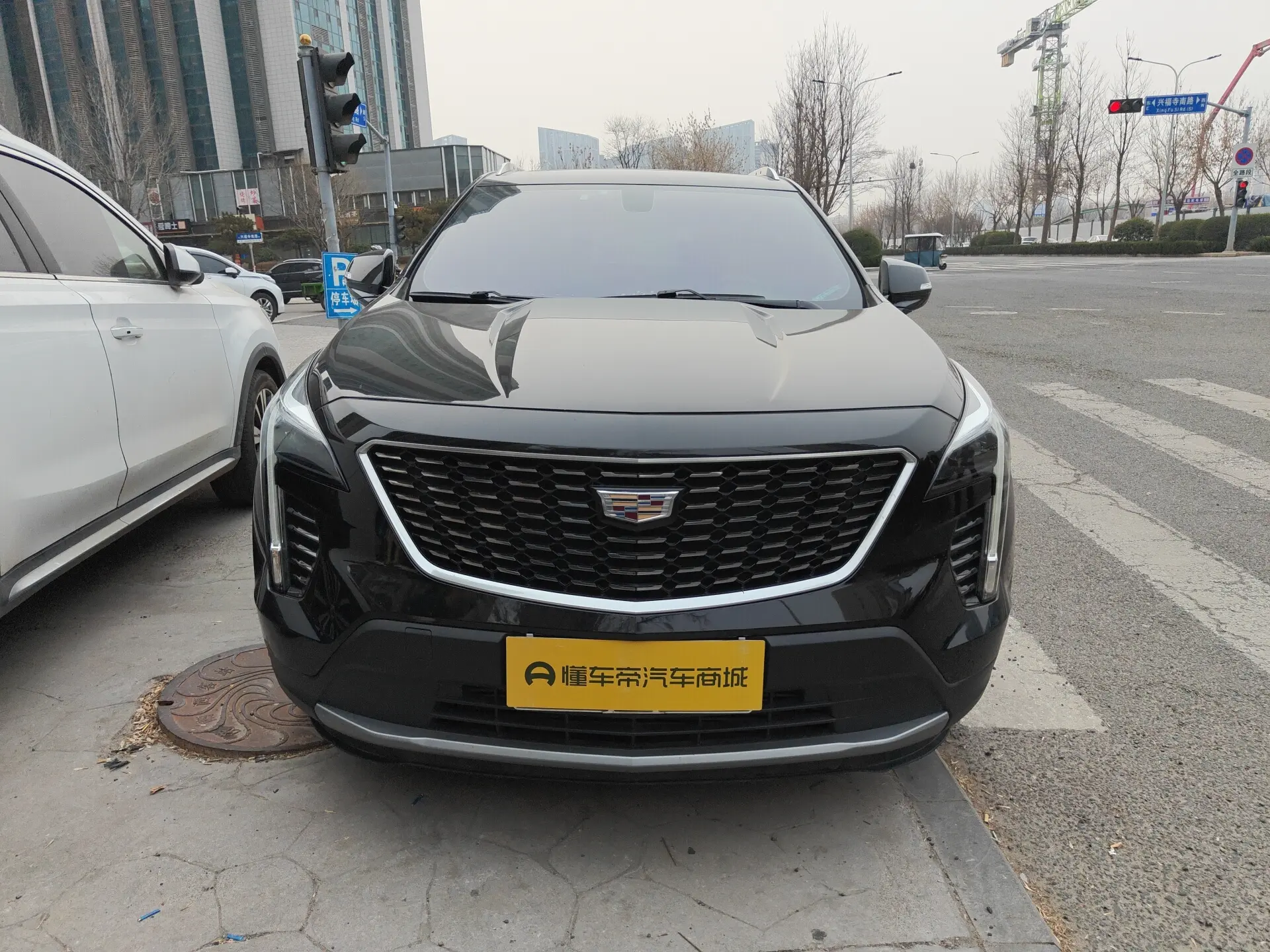 Cadillac XT4  из Китая