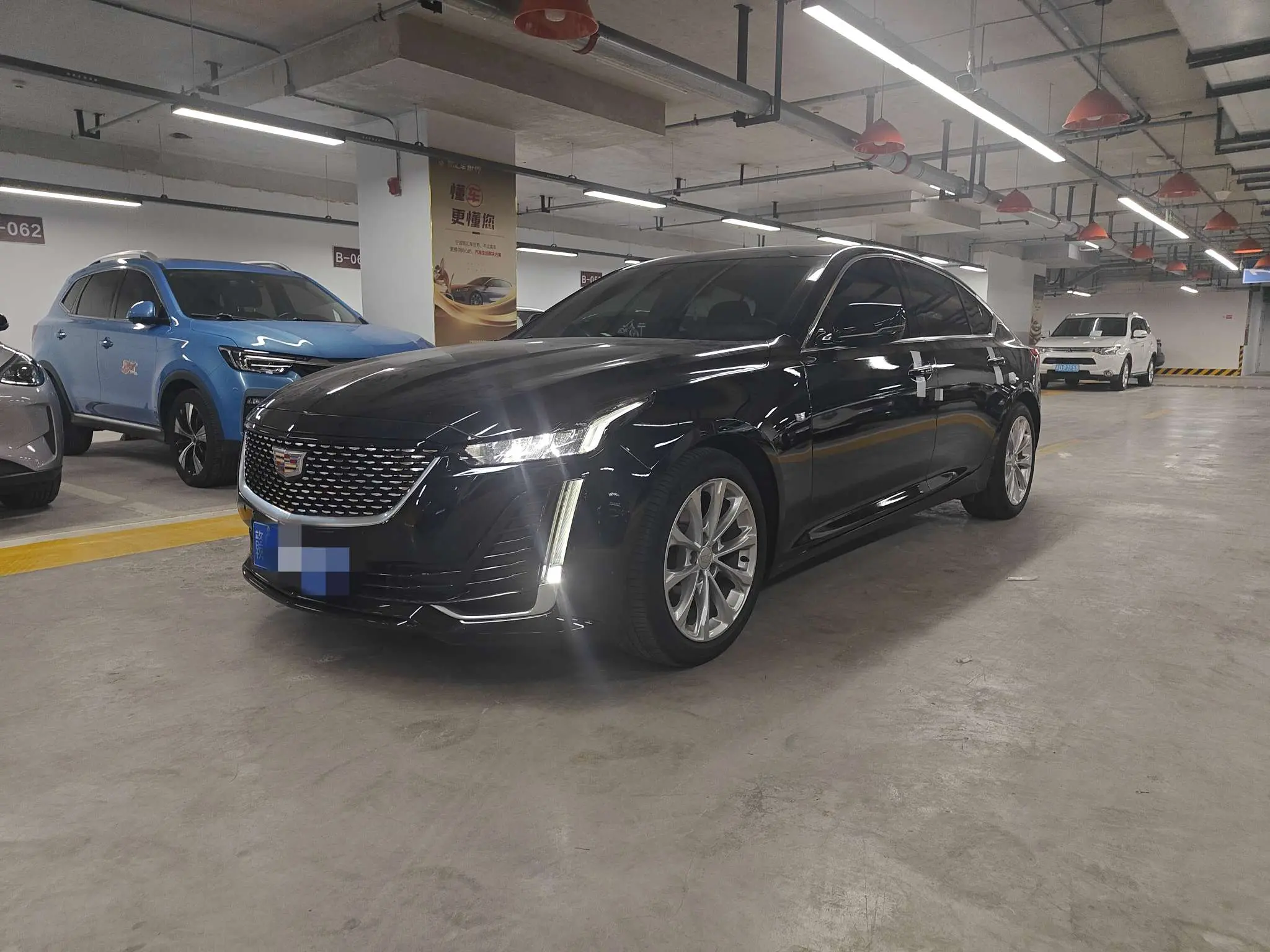 Cadillac CT5  из Китая