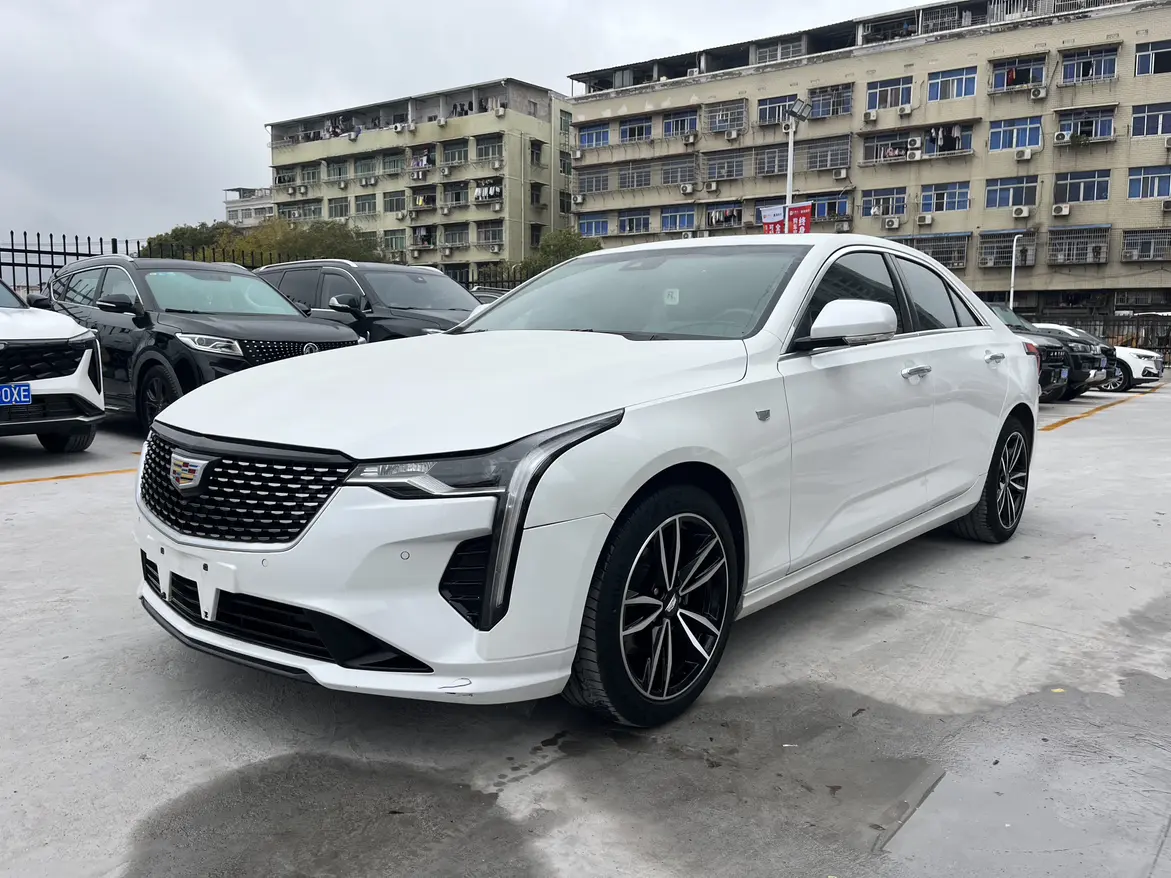 Cadillac CT4  из Китая