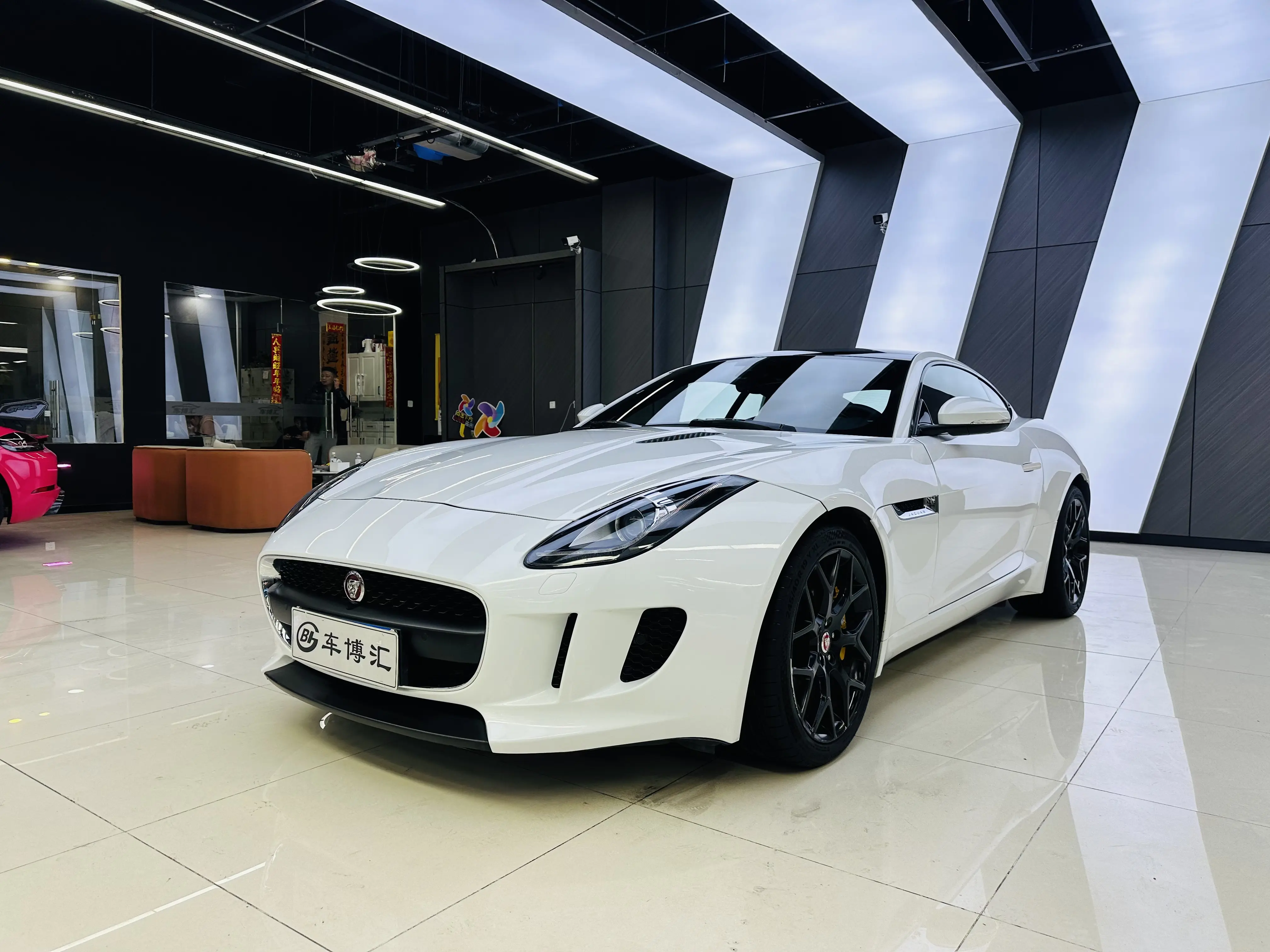 Jaguar F-TYPE  из Китая