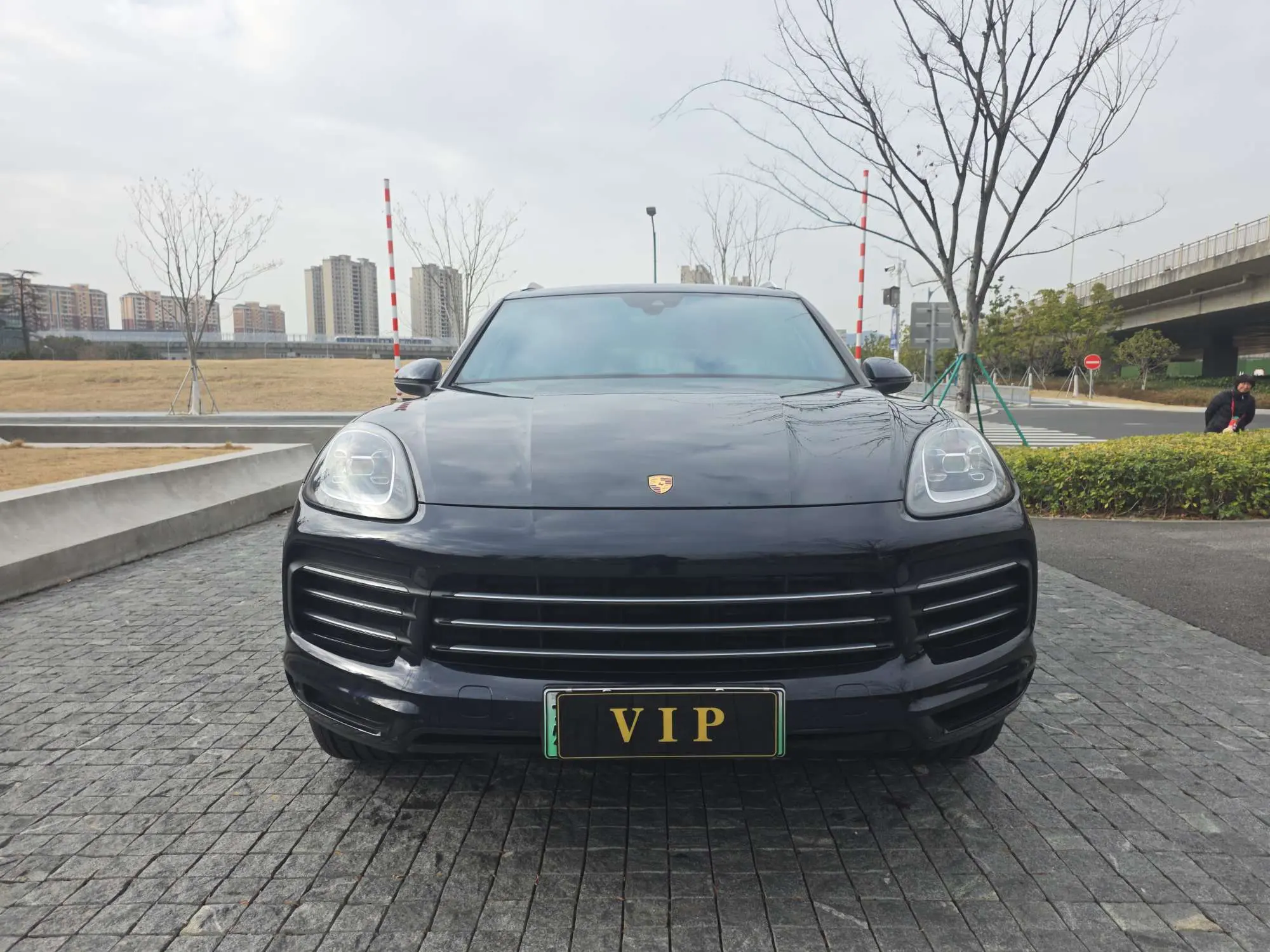 Porsche Cayenne E-Hybrid  из Китая