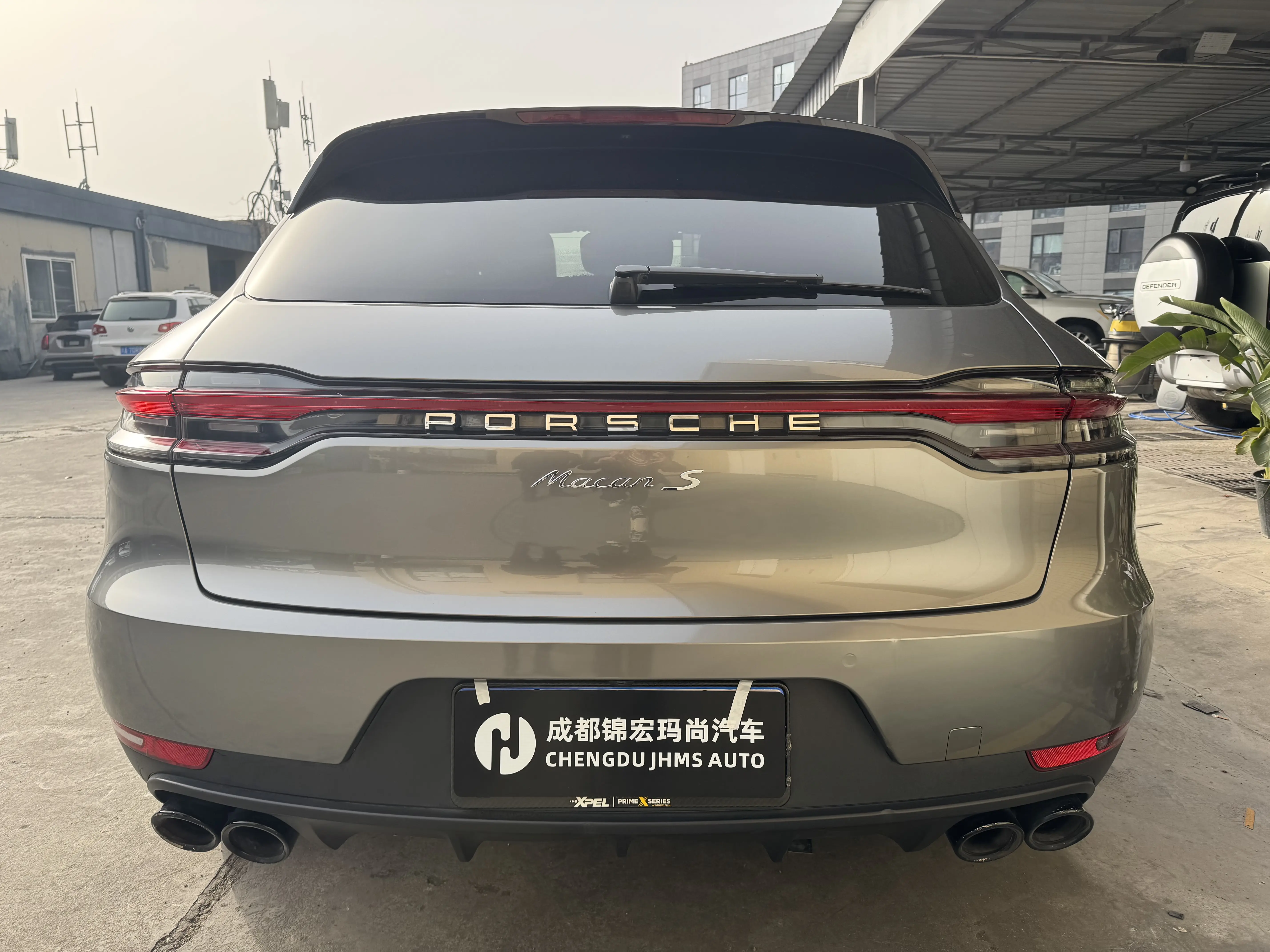Porsche Macan