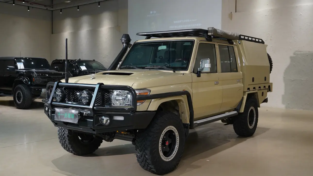 Toyota Land Cruiser