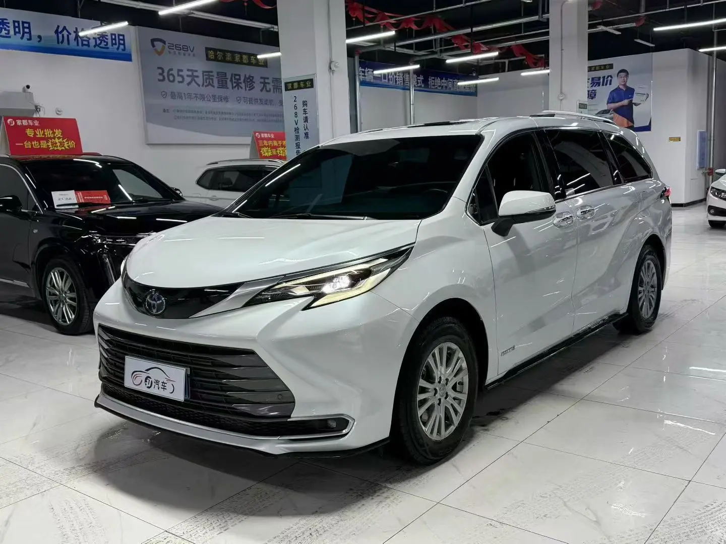 Toyota Sienna  из Китая