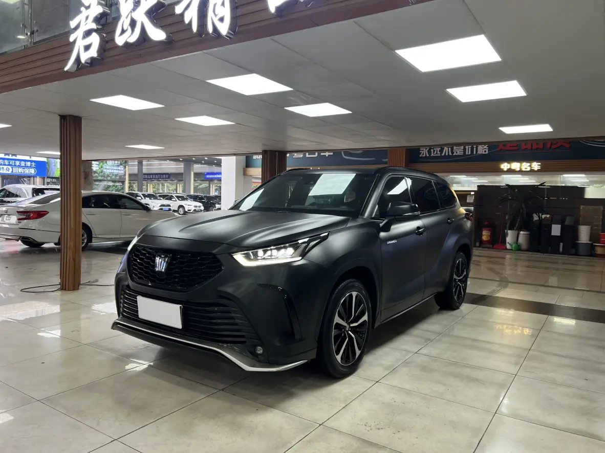 Toyota Crown Kluger