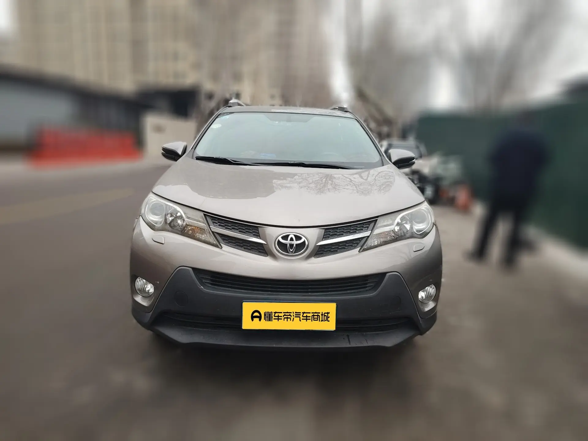 Toyota RAV4  из Китая