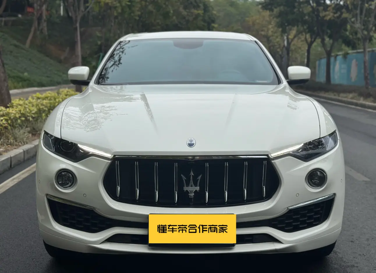 Maserati Levante  из Китая