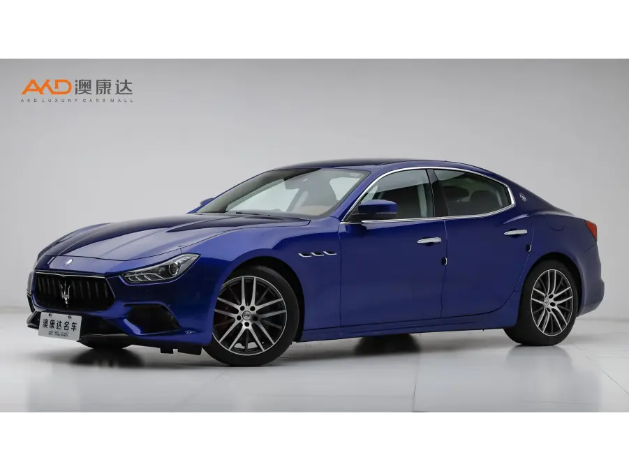Maserati Ghibli  из Китая
